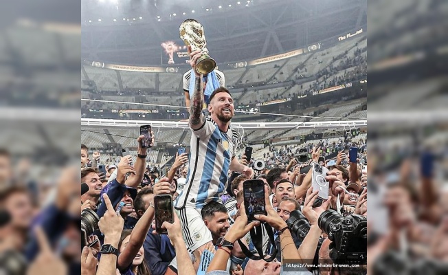 Messi muradına erdi