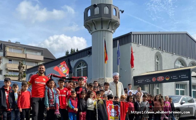 DİTİB Camii‘nden  Bundesliga Şampiyonu’na kutlama