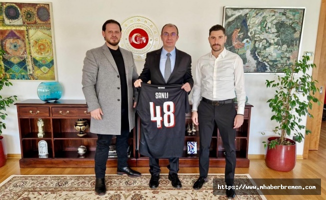 Özer Hurmacı  Almanya 4. Lig Takımı FC Viktoria’nın Teknik Direktörü Oldu