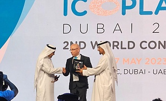 Prof. Dr. Cedidi Dubai'de konferans verdi