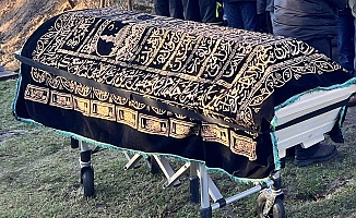 Delmenhorst'taki Müslüman Mezarlığında Neden Musalla Taşı Yok