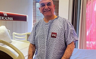 Ozan Ceyhun kasık fıtığı ameliyatı oldu