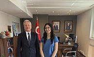 Genç piyanist Arya Sudan Almanyada büyük başarı!